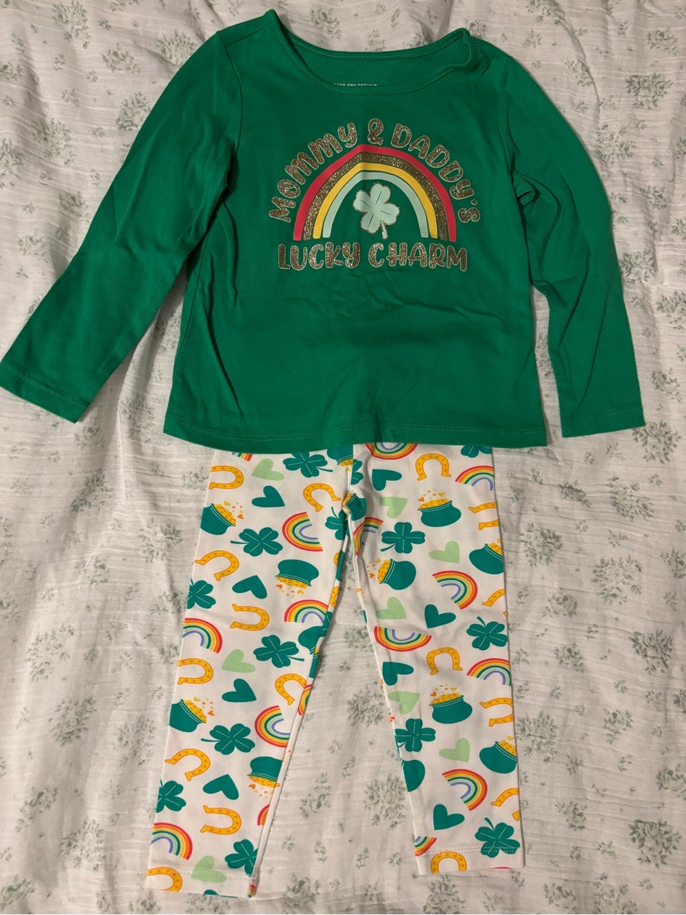 The Children's Place Green Rainbow Graphic Tee NWOT